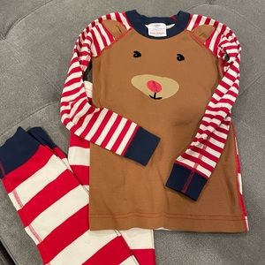 Hanna Andersson holiday pajama set sz 6/7